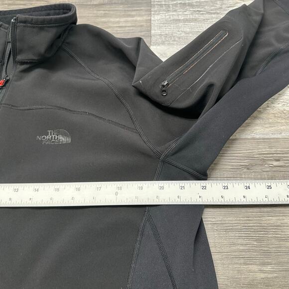 The North Face Black Red Mens Large 1/2 Zip Mock Neck Pullover Soft Shell Jacket - Picture 6 of 9